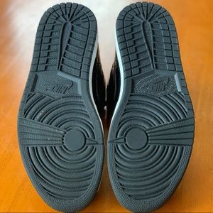 Nike Air Jordan Retro 1